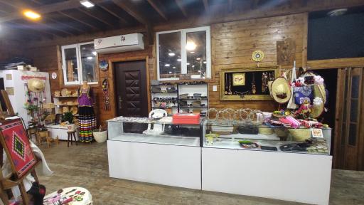 کافه گیل بانو، Gilbanoo Cafe