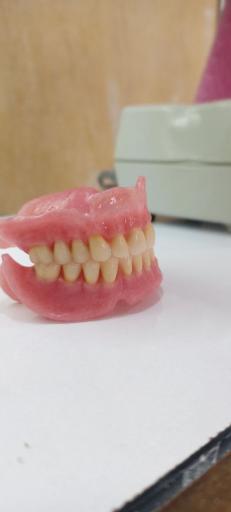 عکس لابراتوار تخصصی پروتزهای دندانی احسان فعلی