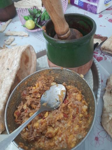 عکس کبابی و دیزی سرای رهگذر