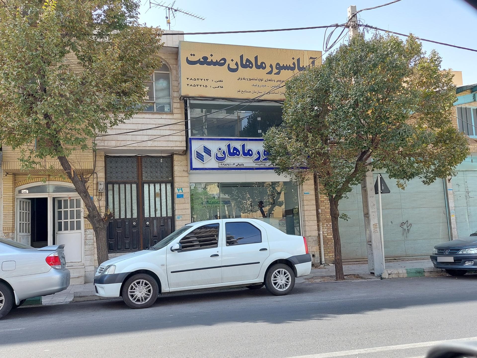 عکس آسانسور ماهان