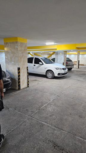 عکس هتل آریو برزن