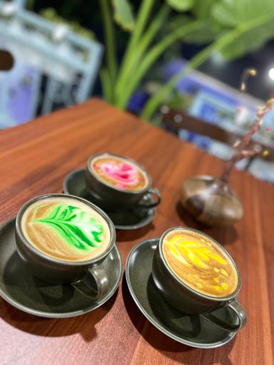 عکس کافه توکا