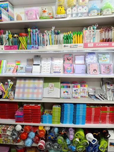 عکس لوازم التحریر یگانه