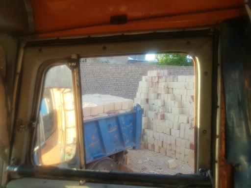 عکس مصالح فروشی محسن خویی