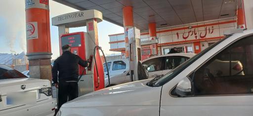 عکس جایگاه زال پارس (بنزین و گازوئیل و CNG)
