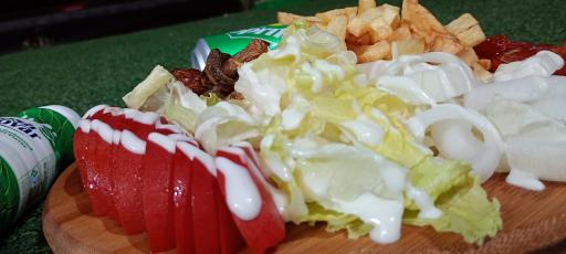 عکس فست فود نویان 