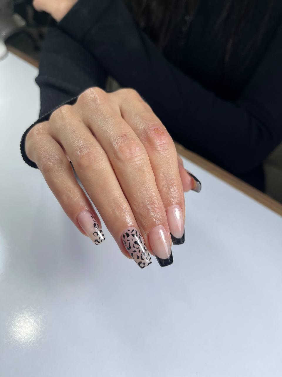 عکس سالن زیبایی رومیدلا