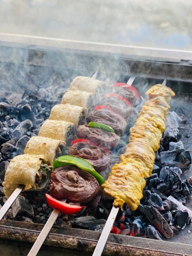 عکس باغ رستوران سنتی آبشار