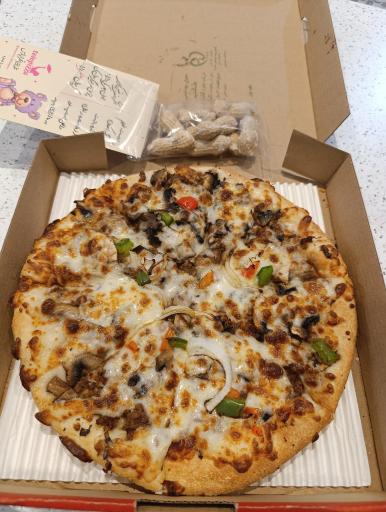 عکس تله پیتزا (شعبه شماره ۴)