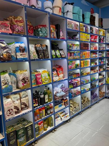 عکس فروشگاه آقای شکلات 