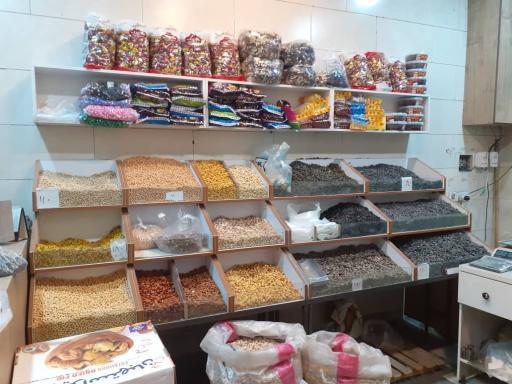 عکس تخمه داغ مهدی