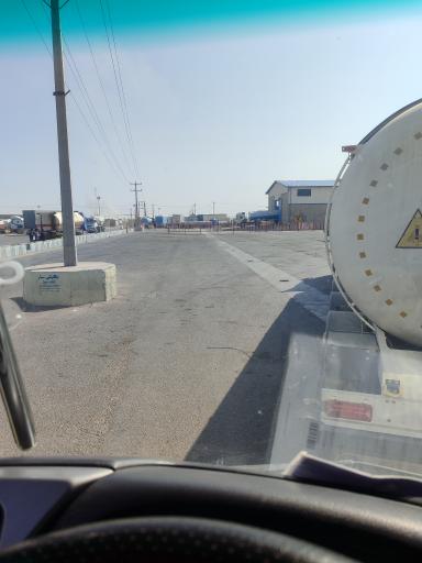 عکس مرز و گمرک دوغارون