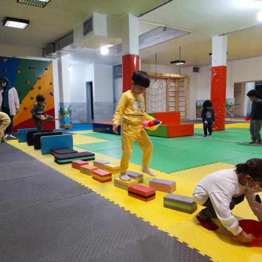 عکس باشگاه کودک چالیک