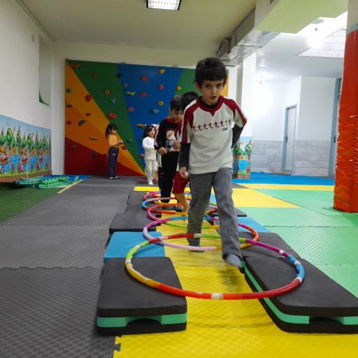 عکس باشگاه کودک چالیک