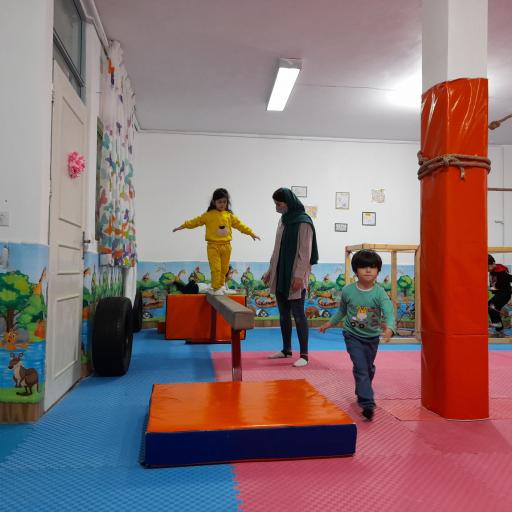 عکس باشگاه کودک چالیک