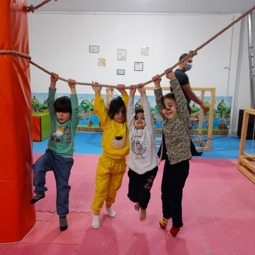 عکس باشگاه کودک چالیک