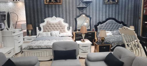 عکس نمایشگاه صنایع چوبی پدر و پسر