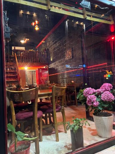 عکس کافه صبحانه لاب لابی