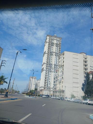 عکس ساختمان مسکونی برج سفید