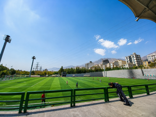 عکس ورزشگاه سرداران شهید