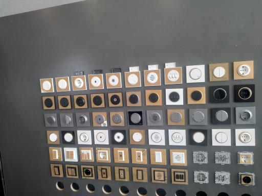 عکس کالای برق صنعتی پور