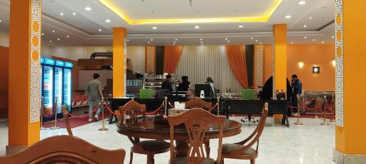 عکس فست فود امپراطور شعبه شاندیز