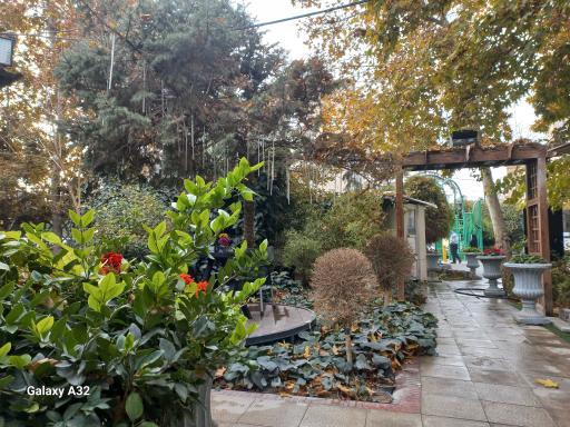 عکس کافه برکه اصفهان