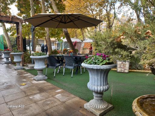 عکس کافه برکه اصفهان