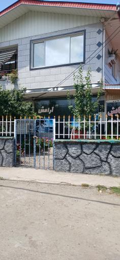 عکس کافه دنج گل یخ