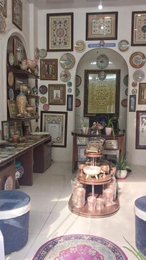 عکس نگارستان صنیع زاده