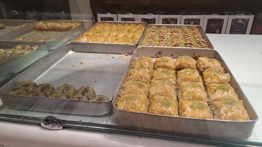 عکس شیرینی بوی گندم