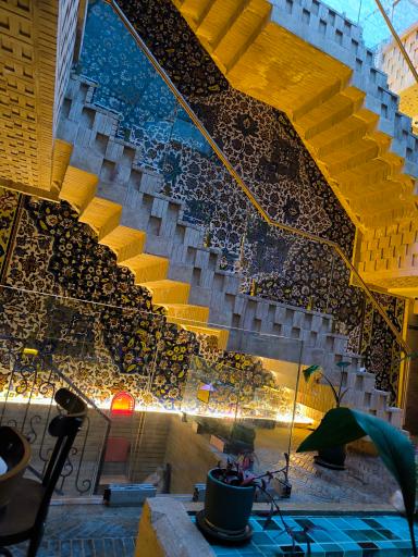 عکس بوتیک هتل سنتی ماه گیسو