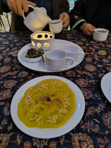 عکس بوتیک هتل سنتی ماه گیسو