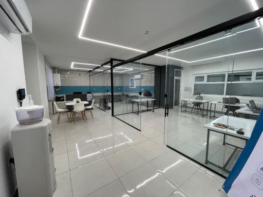 عکس آکادمی حسابدای و کامپیوتر دارکوب