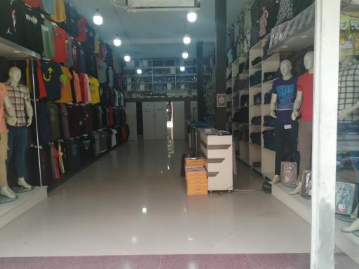 عکس فروشگاه بهپوشان