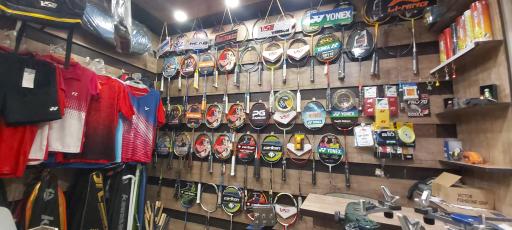 عکس فروشگاه کلبه بدمینتون