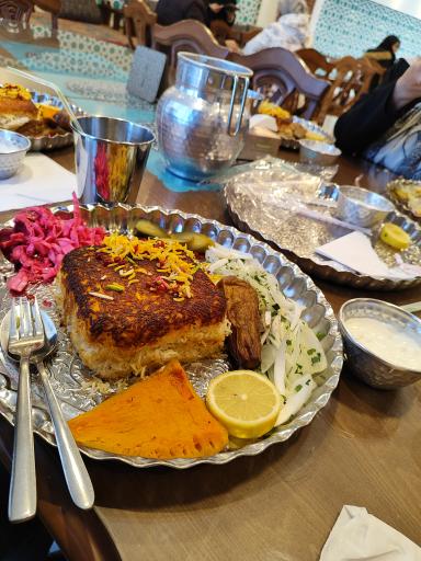 عکس رستوران کاخ