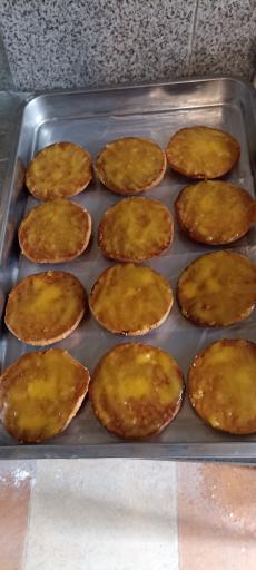 عکس شیر و فرنی فروشی سعید زاده