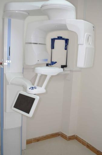 عکس مرکز تصویربرداری دندان، فک و صورت دکتر نکیسا ایل