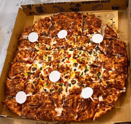 عکس فست فود و پیتزا بادکنک