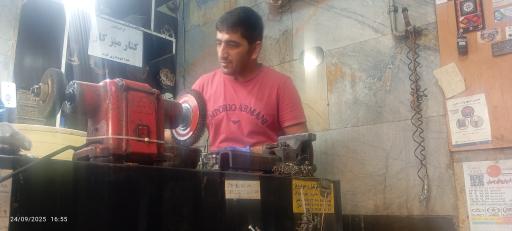 عکس کاربراتور سازی محمد