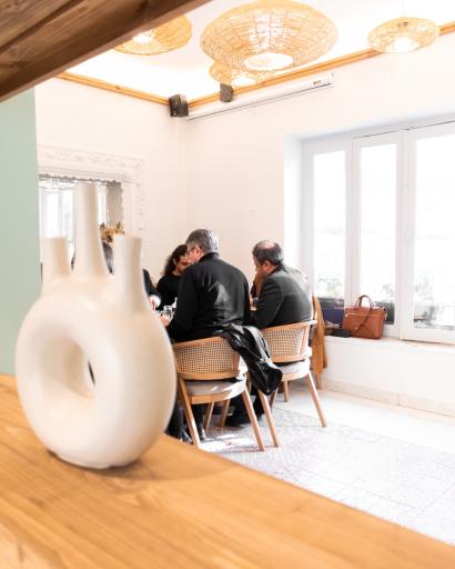 عکس کافه رستوران عربی تراث