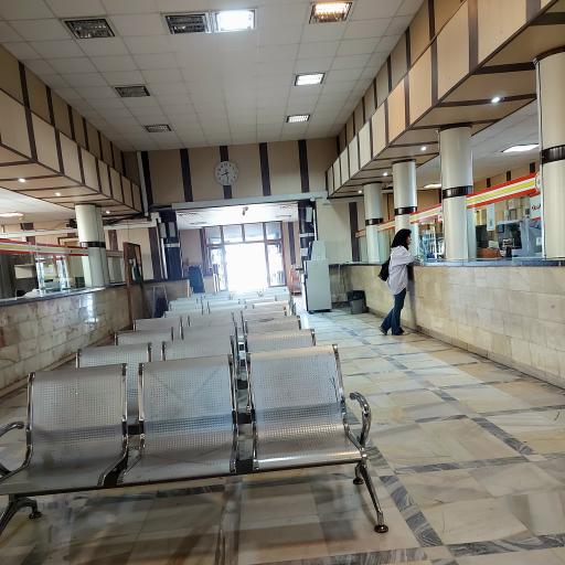 عکس بانک ملی ایران شعبه مرکزی