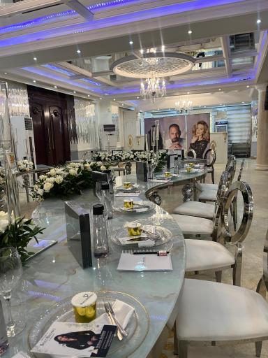 عکس باغ تالار بزرگ پالیزی