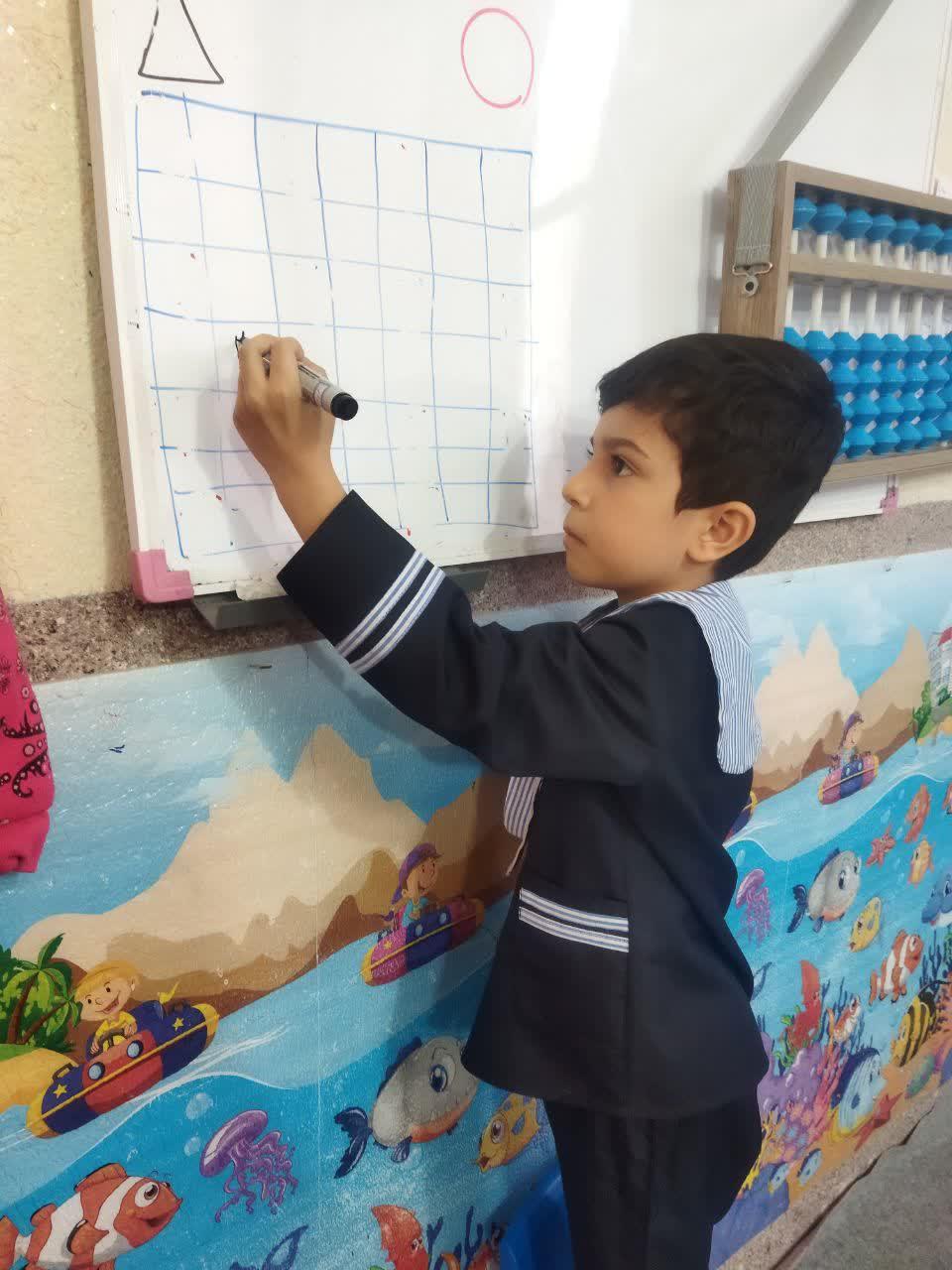 عکس مهد و پیش دبستانی ریحانه‌النبی 