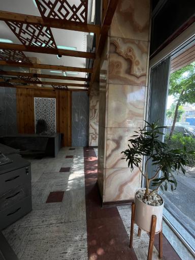 نمایشگاه مقدم