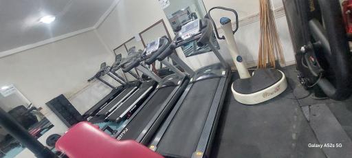 عکس باشگاه بدنسازی حس برتر گرمی