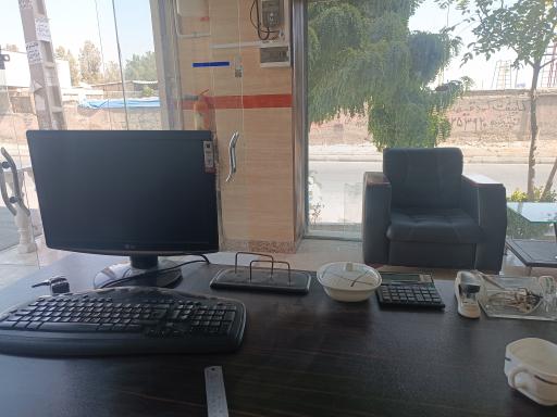 عکس مشاور املاک غدیر 