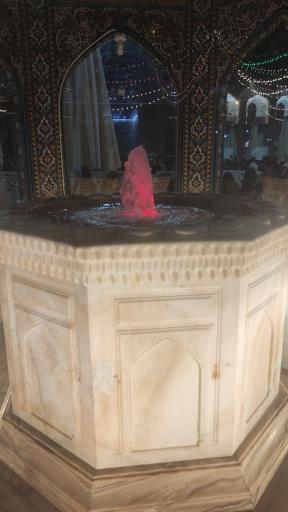 عکس سقاخانه اسماعیل طلا