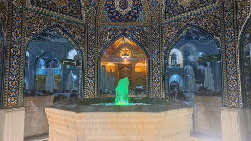 عکس سقاخانه اسماعیل طلا